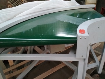 鋁型材自動(dòng)輸送機(jī)帶防塵罩 日用化工輸送機(jī)