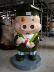 深圳玻璃钢卡通动物麦兜小猪雕塑厂家