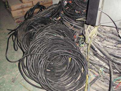 景县成盘400铝线电缆回收 实时报价