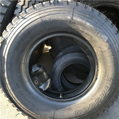 卡车轮胎 应急抢险车轮胎 钢丝线 12.00R24