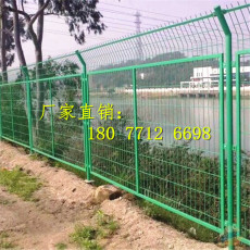 廣西邊框雙絲邊護欄 南寧小區道路鐵絲圍欄