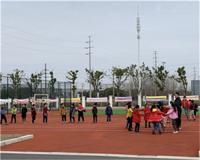 纯净无味的上海幼儿园ETPU塑胶跑道厂家