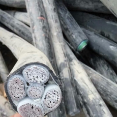 通辽废旧电缆回收-带皮回收