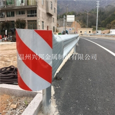 温州高速公路防撞护栏板波形镀锌扶围栏板