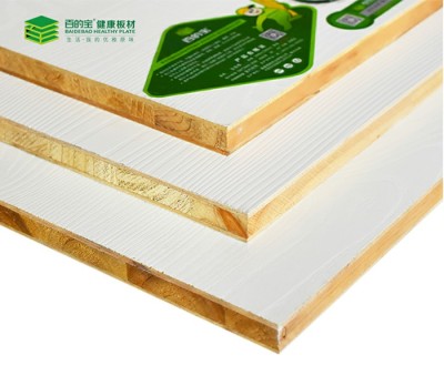 中国10大板材品牌百的宝衣柜板材深雕暖白