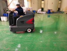 驾驶室洗地机桂林工厂洗地用车间清洗擦洗地