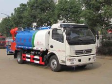 國六灑水噴灑車價格