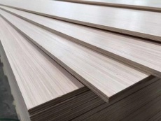 多层板杨桉芯家具板免漆生态板工厂