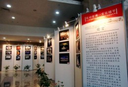 書畫展覽屏風(fēng) 八棱柱展覽屏風(fēng)