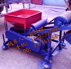 山東即墨玉米揚(yáng)場(chǎng)機(jī)昨天已發(fā)出/大豆拋糧機(jī)