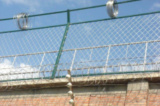 监狱隔离防护网A恩平监狱隔离防护网厂家