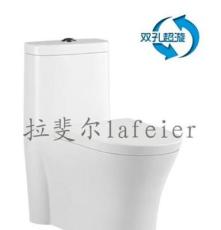 宝龙陶瓷连体马桶_厂家推荐连体马桶，专业的潮州马桶