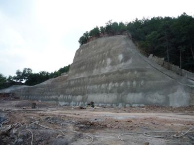 广东边坡支护-边坡挡土墙施工-找肇庆卓崛基