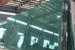 四川19毫米超白钢化玻璃生产厂家