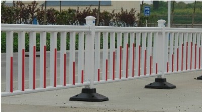 防城港道路护栏公路护栏锌钢护栏出厂价