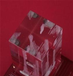 供应广州塔内雕水晶（图） 天然水晶工艺品