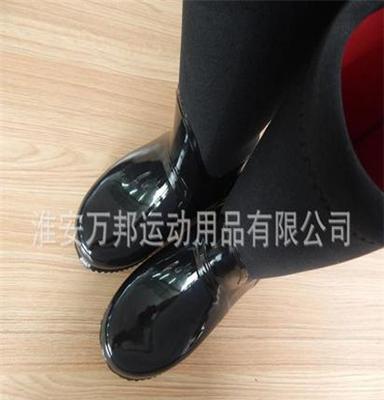 2014新款女式雨鞋 neoprene材质套鞋出口现货 中筒纯色雨靴