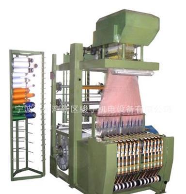 钩边商标机 Label Weaving Machine