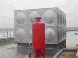保温水箱/气压变频供水设备报价/成都市君鑫不锈钢水箱厂
