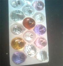 精品推荐 供应颜色多种14#水晶八角珠 造型独特美观