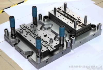 郑州模具厂家-简单概述冲压模具加工的特点