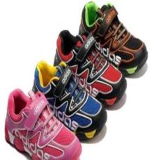 阿迪达斯 户外登山 徒步鞋 25－37码 跑鞋 休闲鞋 运动鞋批发