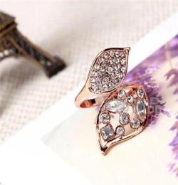 水晶钻戒 三色饰品 外贸欧美戒指 潮流时尚