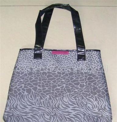 义乌箱包生产 直销时尚韩版女士手提包，PU豹纹图案