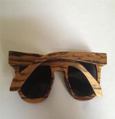 厂家供应 木质眼镜框 木质太阳镜 纯手工精品木质眼镜