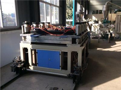 供应PVC家具板生产线 专业生产厂家青岛卓亚机械