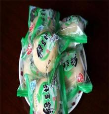 厂家批发供应两口子散装绿豆饼糕点零食 特卖批发（1）