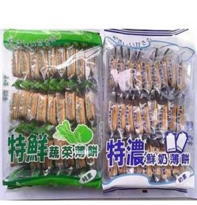 马来西亚进口零食 300g特鲜蔬菜/特浓牛奶薄饼下午茶必备 1*12包