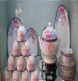 供应高档居家套装陶瓷餐具，粉彩花卉陶瓷餐具