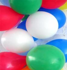 销售各种彩色乳胶气球，定做广告气球，气球印刷。