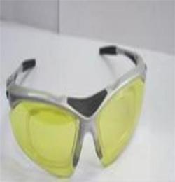 供应赢龙YL多种款式运动防护眼镜厂家生产