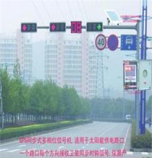 厂家直销交通信号灯，太阳能红绿灯厂家，上海乾丰机动车信号灯