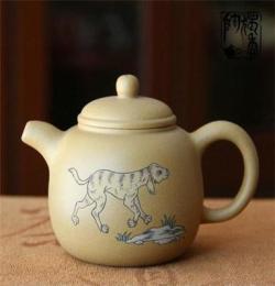 批发宜兴正品紫砂壶 12生肖之一狗 泥绘茶壶 商务茶具礼品
