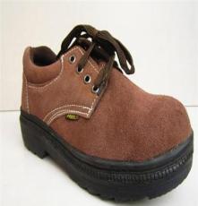 厂家批发低帮棕色透气劳保鞋，耐磨橡胶底安全防护鞋