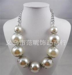2013新款歐美流行珍珠項(xiàng)飾 毛衣鏈 服裝配飾項(xiàng)飾 夸張項(xiàng)飾