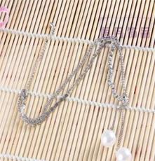 天然珍珠项链 女水钻项链韩版时尚短款链挂饰品礼物