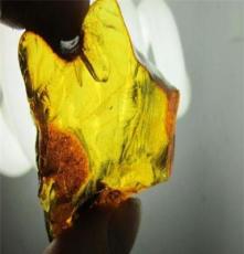 琥珀原石一手货源批发，多米尼加蓝珀，金绿通货。天然保真琥珀。