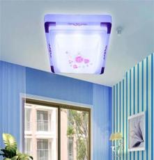 现代简约创意正方形LED吸顶灯卧室阳台厨卫客厅灯具简约温馨