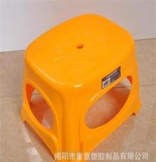 康意塑胶 儿童塑料小凳子 606浴室防滑洗脚凳 长方卡通椅子