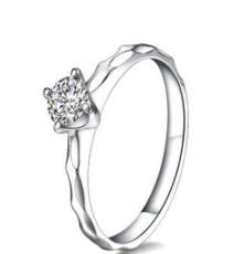 万珊珠宝大量供应钻石戒指、婚戒成品，钻石珠宝首饰订购更加优惠