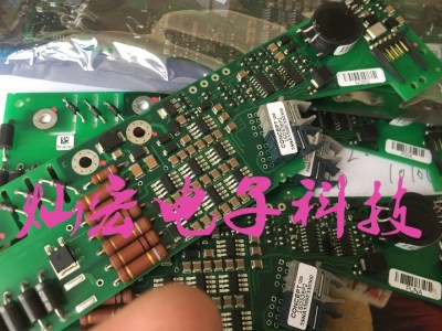 IGBT驅動電路板2SP0115T2A0-CM200DX-24S