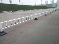 郑州批发定做不锈钢路桩不锈钢警示桩隔离柱