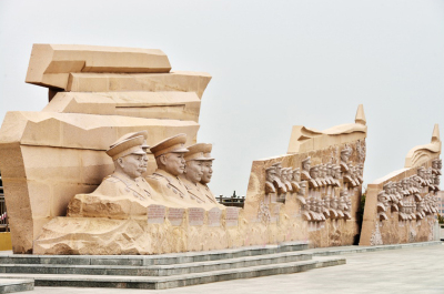 集宁革命烈士纪念馆陵园雕塑浮雕