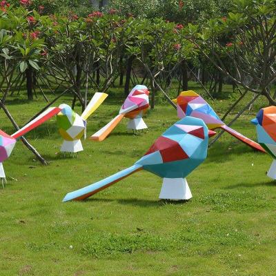 园林几何切面鸟动物玻璃钢雕塑定制厂家