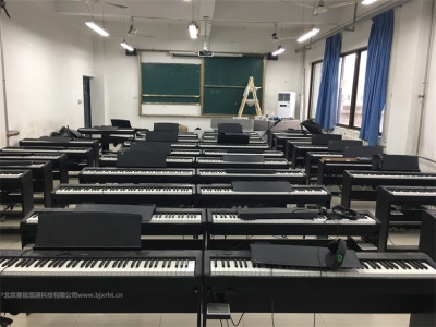 电钢琴室乐理教学系统 钢琴实训室系统