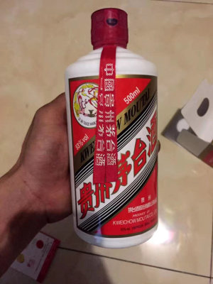 泰州收购茅台酒-回收烟酒地址